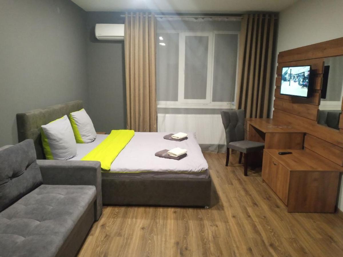 Apartment Yes 41 Uzjhorod Exteriör bild