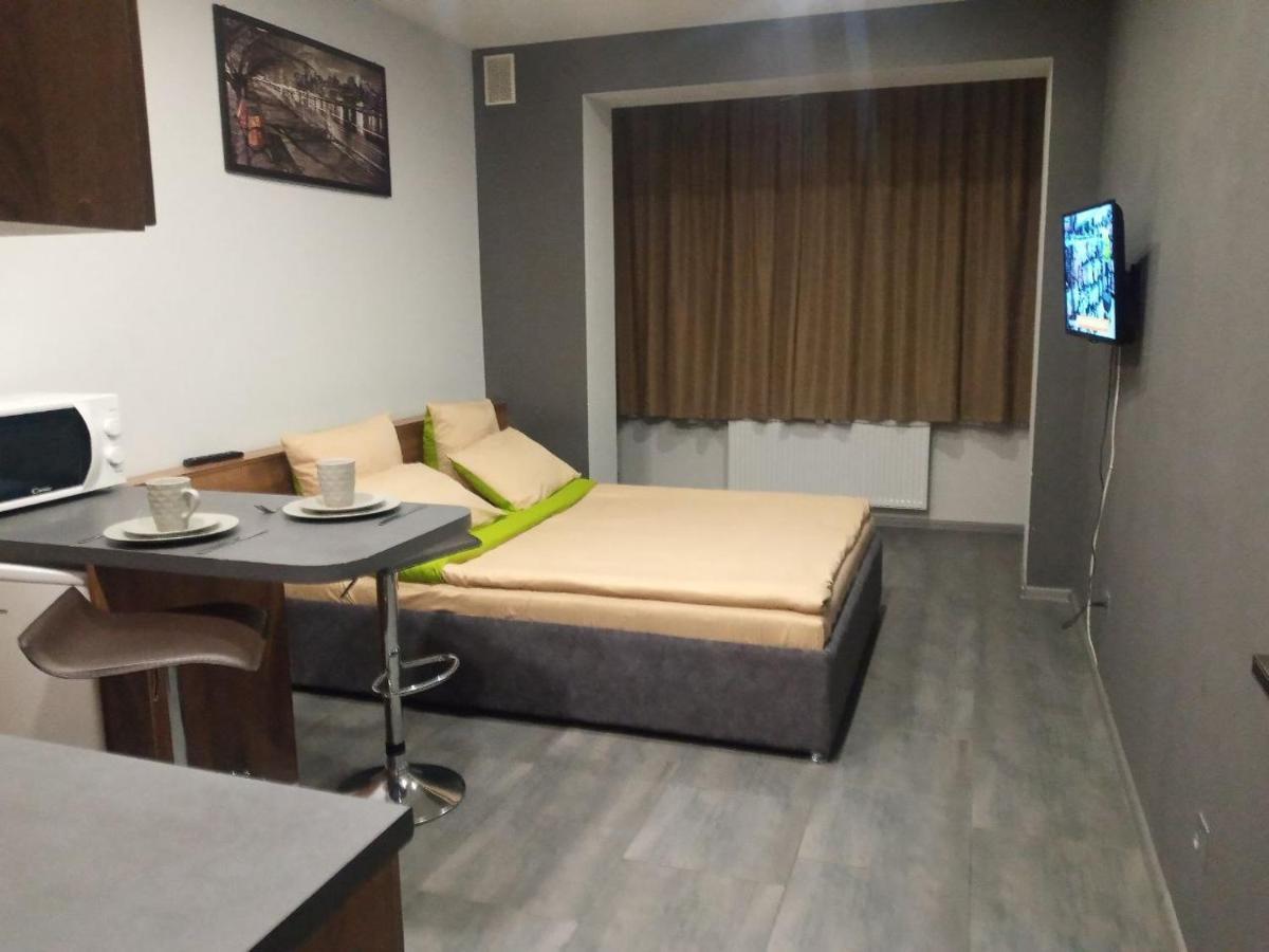 Apartment Yes 41 Uzjhorod Exteriör bild