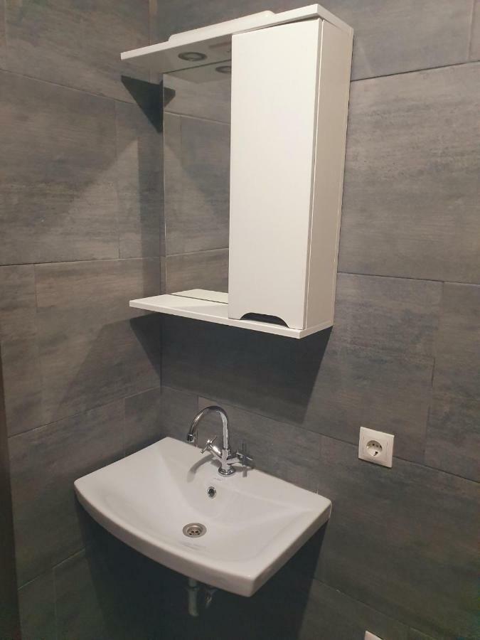 Apartment Yes 41 Uzjhorod Exteriör bild